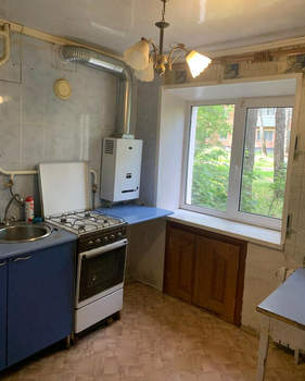 3-к квартира, вторичка, 42м2, 1/5 этаж