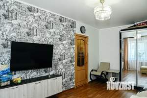 2-к квартира, вторичка, 41м2, 1/4 этаж