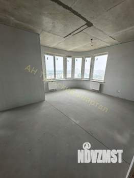 3-к квартира, вторичка, 77м2, 13/25 этаж