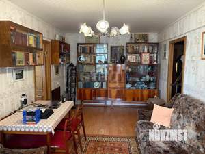 4-к квартира, вторичка, 59м2, 3/5 этаж