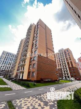 3-к квартира, вторичка, 93м2, 11/12 этаж