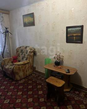 3-к квартира, вторичка, 58м2, 1/5 этаж