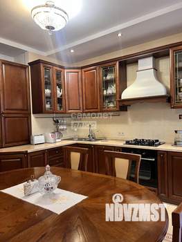 3-к квартира, вторичка, 96м2, 2/5 этаж