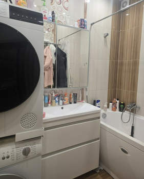 2-к квартира, вторичка, 60м2, 3/3 этаж