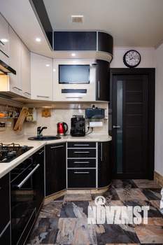 4-к квартира, вторичка, 80м2, 8/9 этаж