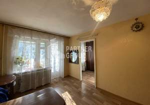 2-к квартира, вторичка, 43м2, 3/5 этаж