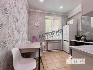 2-к квартира, вторичка, 53м2, 1/3 этаж