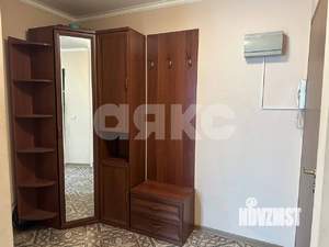 3-к квартира, вторичка, 68м2, 1/9 этаж