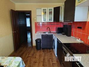 3-к квартира, вторичка, 65м2, 1/3 этаж