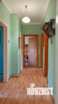 3-к квартира, вторичка, 58м2, 2/2 этаж