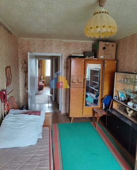 3-к квартира, вторичка, 61м2, 5/5 этаж