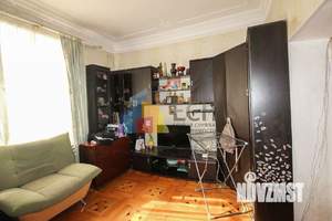 3-к квартира, вторичка, 63м2, 1/2 этаж