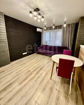 2-к квартира, вторичка, 57м2, 9/22 этаж