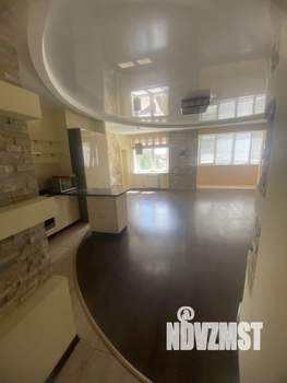4-к квартира, вторичка, 137м2, 6/7 этаж