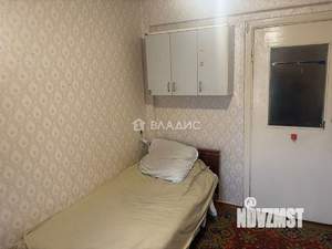 4-к квартира, вторичка, 58м2, 5/5 этаж