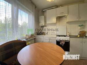 3-к квартира, вторичка, 59м2, 5/5 этаж