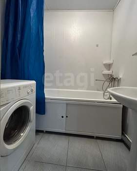 3-к квартира, вторичка, 58м2, 1/2 этаж