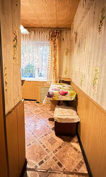 3-к квартира, вторичка, 63м2, 1/5 этаж