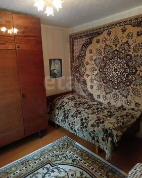 4-к квартира, вторичка, 58м2, 1/5 этаж