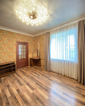 3-к квартира, вторичка, 60м2, 1/2 этаж