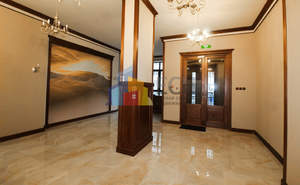 3-к квартира, вторичка, 77м2, 9/9 этаж