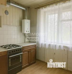 2-к квартира, вторичка, 45м2, 1/5 этаж