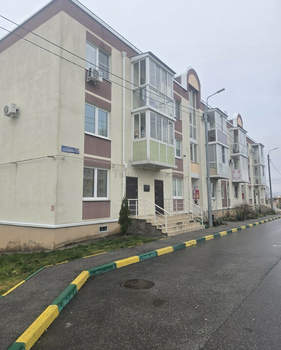 2-к квартира, вторичка, 60м2, 3/3 этаж