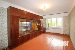 2-к квартира, вторичка, 42м2, 1/5 этаж