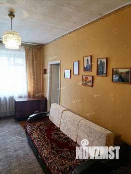 2-к квартира, вторичка, 39м2, 1/4 этаж