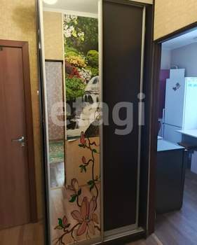 1-к квартира, вторичка, 35м2, 3/3 этаж