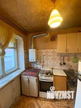 2-к квартира, вторичка, 46м2, 1/4 этаж