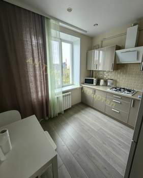 2-к квартира, вторичка, 58м2, 5/5 этаж