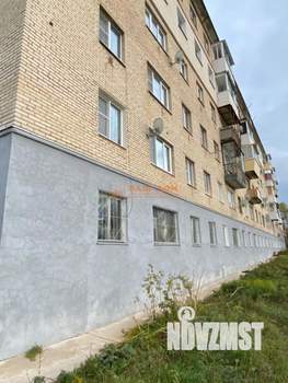 4-к квартира, вторичка, 61м2, 1/5 этаж