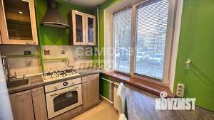 2-к квартира, вторичка, 42м2, 1/5 этаж
