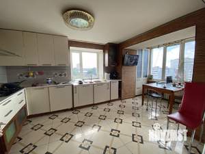 6-к квартира, вторичка, 280м2, 9/10 этаж