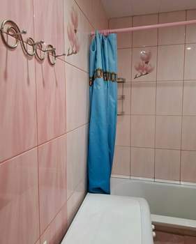 2-к квартира, вторичка, 43м2, 1/5 этаж
