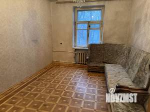 2-к квартира, вторичка, 52м2, 1/4 этаж