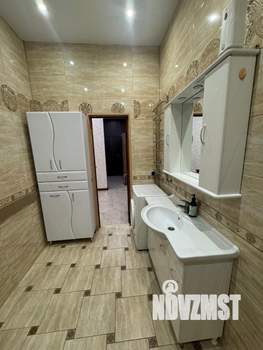 2-к квартира, вторичка, 62м2, 1/4 этаж