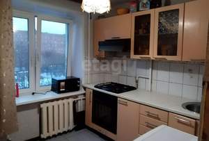 3-к квартира, вторичка, 63м2, 6/9 этаж