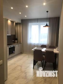 2-к квартира, вторичка, 57м2, 8/17 этаж