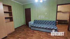 2-к квартира, вторичка, 43м2, 1/4 этаж