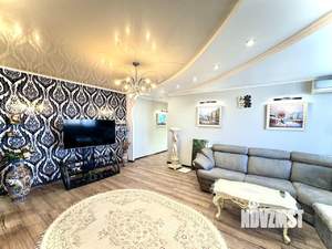 3-к квартира, вторичка, 100м2, 8/10 этаж