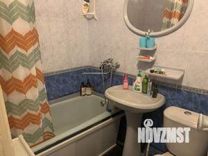 3-к квартира, вторичка, 62м2, 1/2 этаж