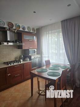 3-к квартира, вторичка, 64м2, 1/9 этаж