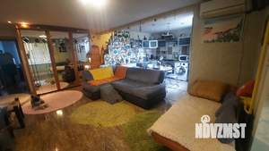 4-к квартира, вторичка, 74м2, 4/9 этаж