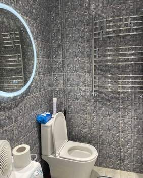 2-к квартира, вторичка, 62м2, 1/4 этаж