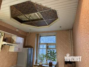 2-к квартира, вторичка, 52м2, 1/4 этаж