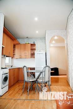3-к квартира, вторичка, 60м2, 1/1 этаж