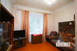 2-к квартира, вторичка, 46м2, 1/4 этаж