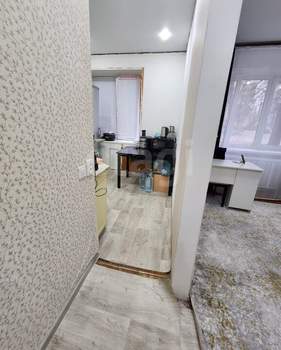 2-к квартира, вторичка, 43м2, 1/5 этаж